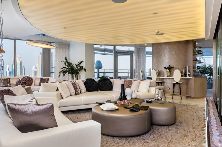 Por que imóveis próximos à praia têm maior liquidez